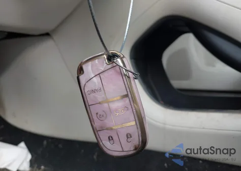 2015 Chrysler 200 Limited from USA, damaged, VIN 1C3CCCABXFN595235